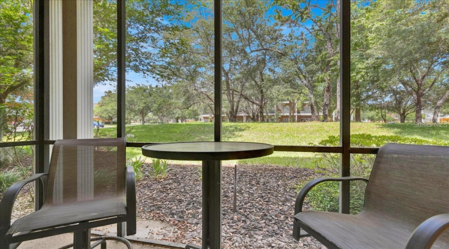 DAVENPORT, Florida 33897, 3 Bedrooms Bedrooms, ,2 BathroomsBathrooms,Residential,For Sale,ROGUES RETREAT,0,MFRO6427908