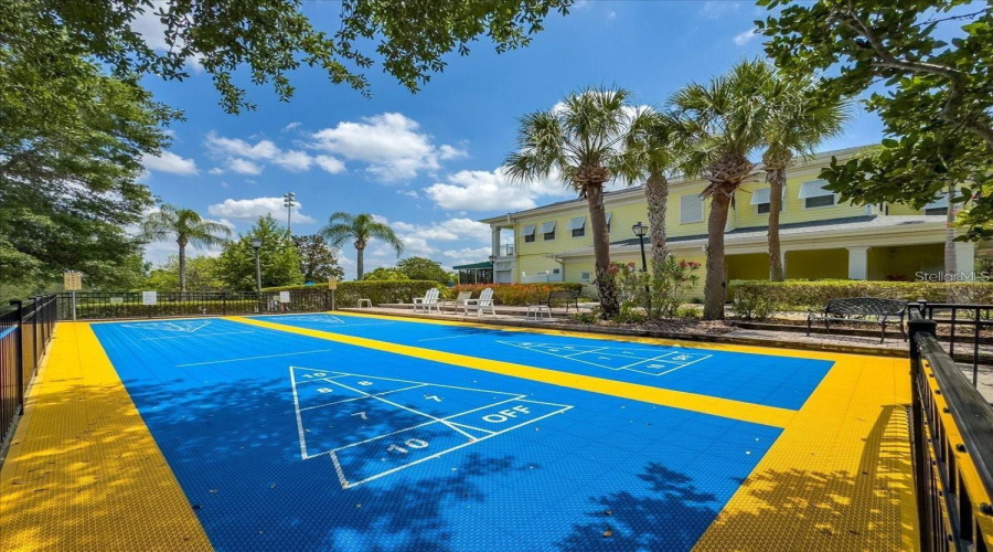 DAVENPORT, Florida 33897, 3 Bedrooms Bedrooms, ,2 BathroomsBathrooms,Residential,For Sale,ROGUES RETREAT,0,MFRO6427908