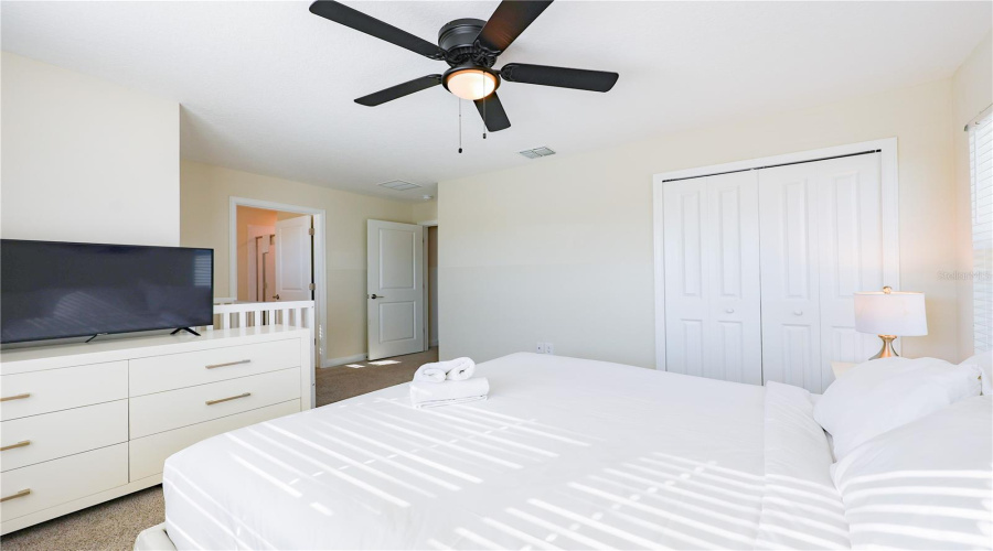 DAVENPORT, Florida 33896, 5 Bedrooms Bedrooms, ,4 BathroomsBathrooms,Residential,For Sale,CHALLENGE,0,MFRO6427913