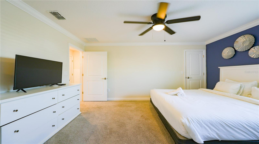 DAVENPORT, Florida 33896, 5 Bedrooms Bedrooms, ,4 BathroomsBathrooms,Residential,For Sale,CHALLENGE,0,MFRO6427913