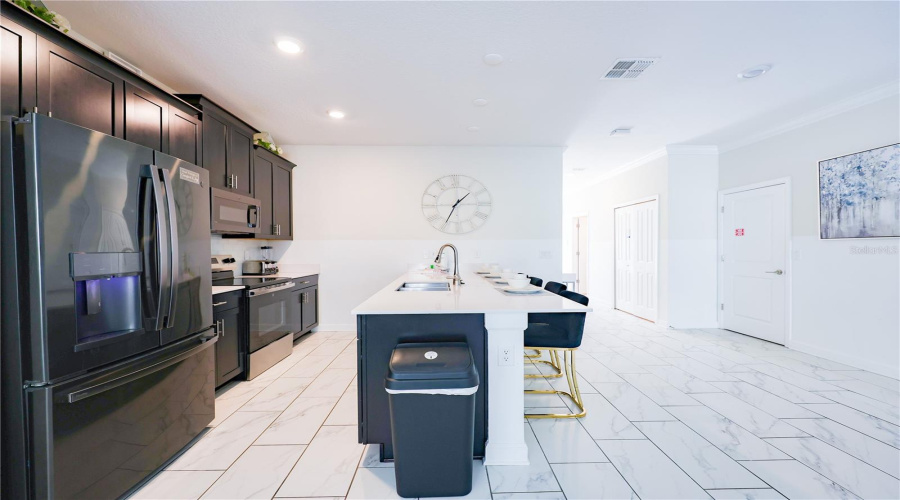 DAVENPORT, Florida 33896, 5 Bedrooms Bedrooms, ,4 BathroomsBathrooms,Residential,For Sale,CHALLENGE,0,MFRO6427913