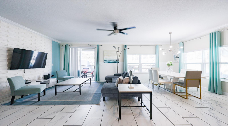 DAVENPORT, Florida 33896, 5 Bedrooms Bedrooms, ,4 BathroomsBathrooms,Residential,For Sale,CHALLENGE,0,MFRO6427913