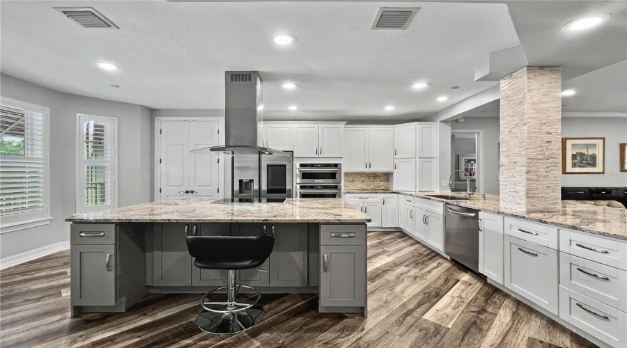 CELEBRATION, Florida 34747, 3 Bedrooms Bedrooms, ,2 BathroomsBathrooms,Residential,For Sale,CAMPUS,0,MFRO6427515
