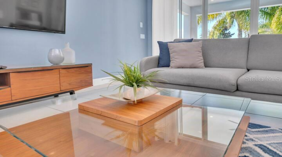 KISSIMMEE, Florida 34747, 6 Bedrooms Bedrooms, ,6 BathroomsBathrooms,Residential,For Sale,PENDANT,0,MFRO6427714