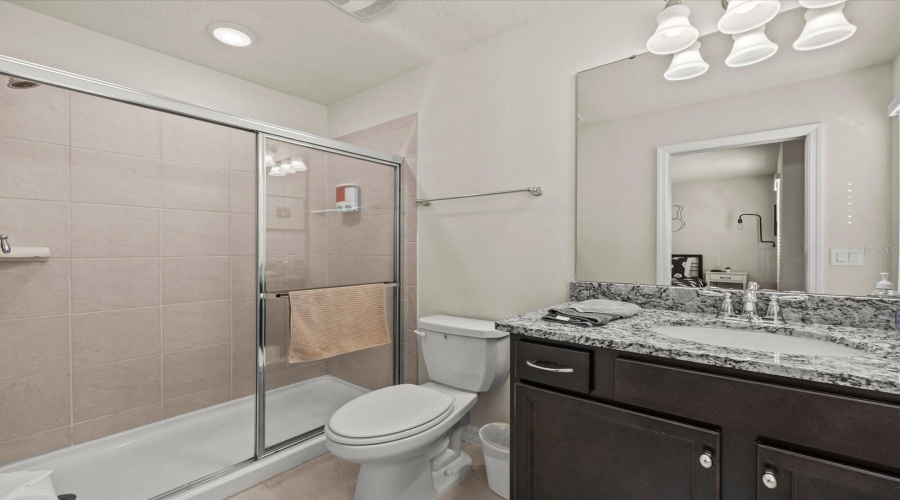 DAVENPORT, Florida 33897, 7 Bedrooms Bedrooms, ,5 BathroomsBathrooms,Residential,For Sale,LILAC,0,MFRS5154199