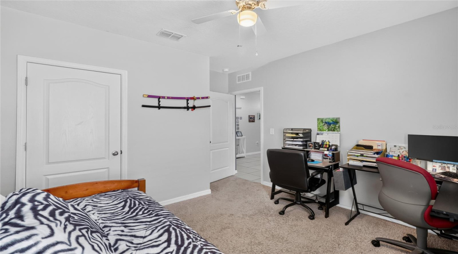DAVENPORT, Florida 33837, 4 Bedrooms Bedrooms, ,2 BathroomsBathrooms,Residential,For Sale,LUDISIA,0,MFRS5154343