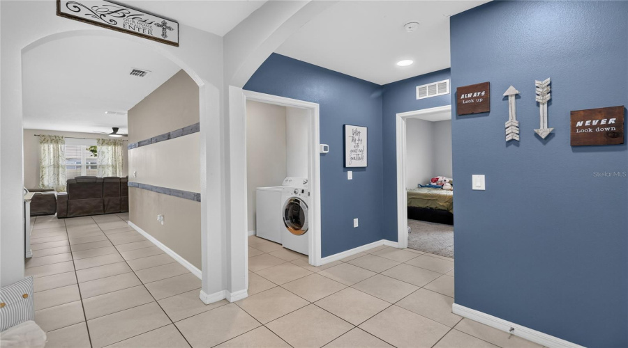 DAVENPORT, Florida 33837, 4 Bedrooms Bedrooms, ,2 BathroomsBathrooms,Residential,For Sale,LUDISIA,0,MFRS5154343