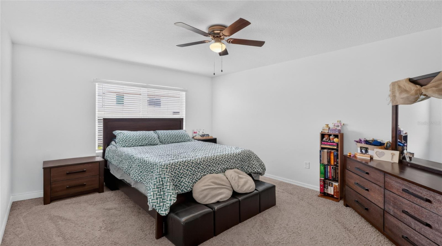 DAVENPORT, Florida 33837, 4 Bedrooms Bedrooms, ,2 BathroomsBathrooms,Residential,For Sale,LUDISIA,0,MFRS5154343