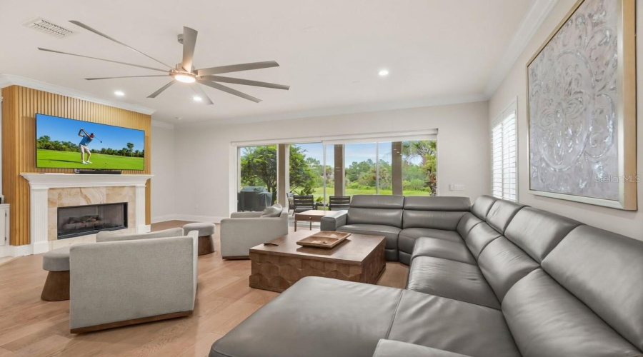 KISSIMMEE, Florida 34747, 5 Bedrooms Bedrooms, ,5 BathroomsBathrooms,Residential,For Sale,GATHERING,0,MFRO6427758