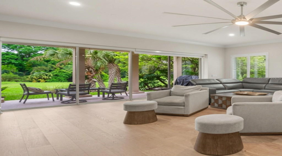 KISSIMMEE, Florida 34747, 5 Bedrooms Bedrooms, ,5 BathroomsBathrooms,Residential,For Sale,GATHERING,0,MFRO6427758