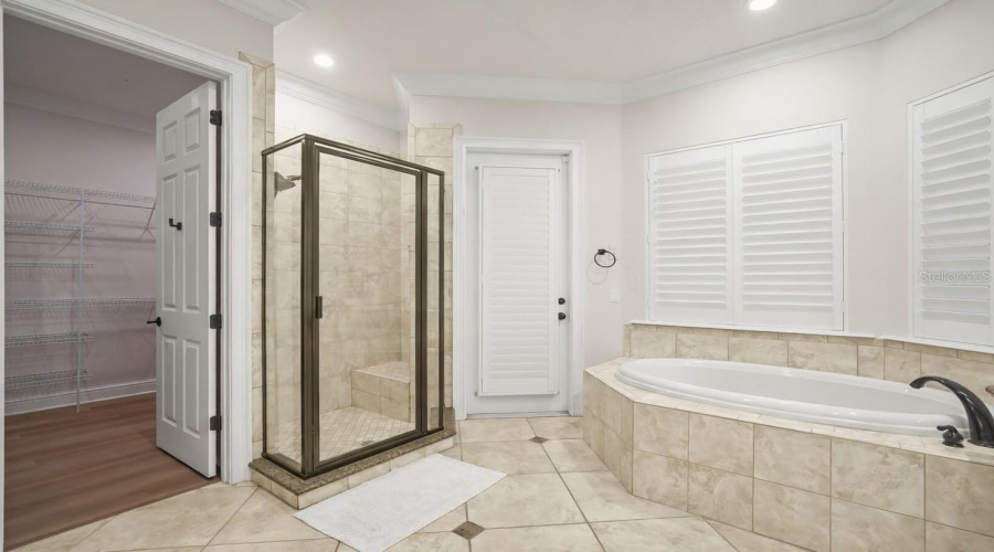 KISSIMMEE, Florida 34747, 5 Bedrooms Bedrooms, ,5 BathroomsBathrooms,Residential,For Sale,GATHERING,0,MFRO6427758