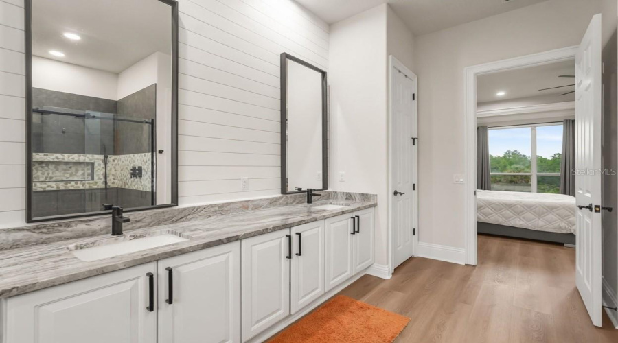 KISSIMMEE, Florida 34747, 5 Bedrooms Bedrooms, ,5 BathroomsBathrooms,Residential,For Sale,GATHERING,0,MFRO6427758
