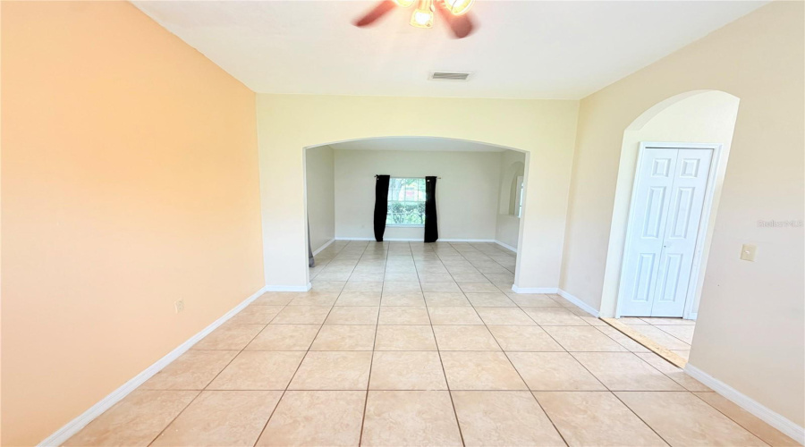 KISSIMMEE, Florida 34746, 4 Bedrooms Bedrooms, ,2 BathroomsBathrooms,Residential,For Sale,LUGANO,0,MFRO6427986
