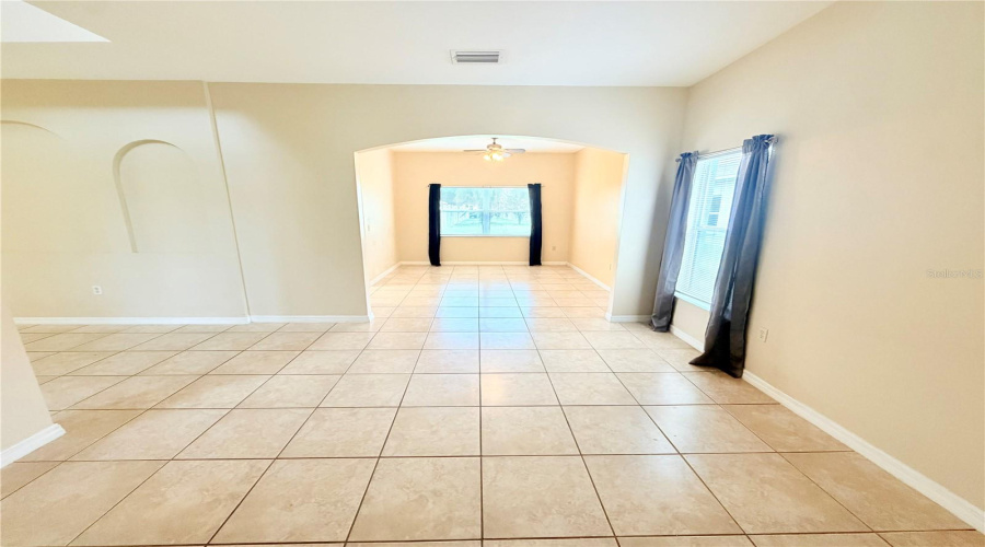 KISSIMMEE, Florida 34746, 4 Bedrooms Bedrooms, ,2 BathroomsBathrooms,Residential,For Sale,LUGANO,0,MFRO6427986