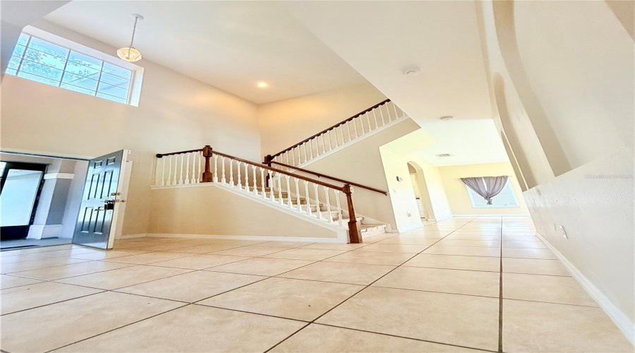 KISSIMMEE, Florida 34746, 4 Bedrooms Bedrooms, ,2 BathroomsBathrooms,Residential,For Sale,LUGANO,0,MFRO6427986