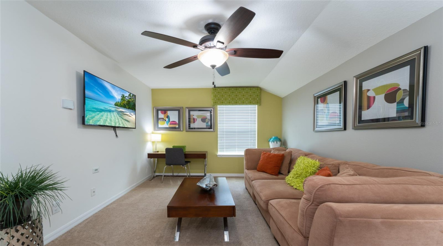DAVENPORT, Florida 33896, 5 Bedrooms Bedrooms, ,4 BathroomsBathrooms,Residential,For Sale,YORKSHIRE,0,MFRO6418054