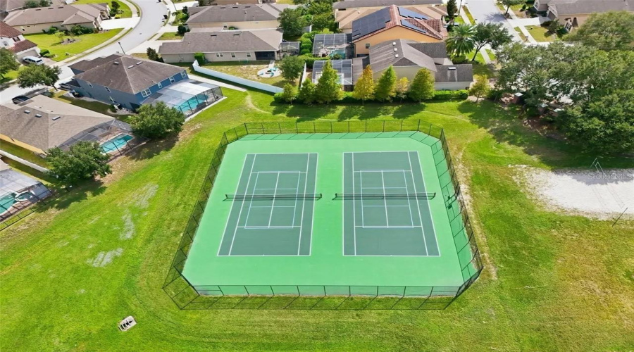 DAVENPORT, Florida 33896, 5 Bedrooms Bedrooms, ,4 BathroomsBathrooms,Residential,For Sale,YORKSHIRE,0,MFRO6418054