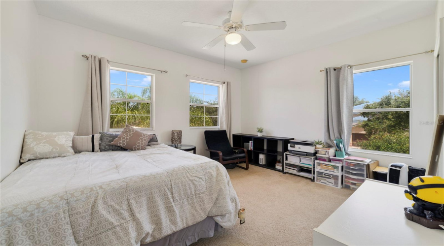 KISSIMMEE, Florida 34746, 4 Bedrooms Bedrooms, ,3 BathroomsBathrooms,Residential,For Sale,EAGLE TALON,0,MFRO6425263