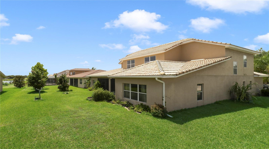 KISSIMMEE, Florida 34746, 4 Bedrooms Bedrooms, ,3 BathroomsBathrooms,Residential,For Sale,EAGLE TALON,0,MFRO6425263