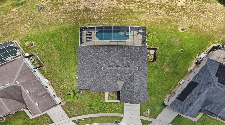 DAVENPORT, Florida 33837, 6 Bedrooms Bedrooms, ,4 BathroomsBathrooms,Residential,For Sale,BLOOMINGDALE,0,MFRO6428119