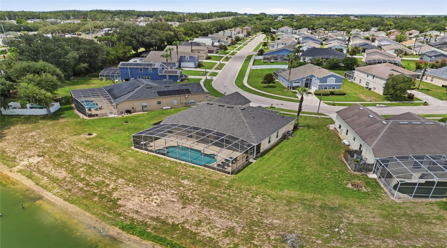 DAVENPORT, Florida 33837, 6 Bedrooms Bedrooms, ,4 BathroomsBathrooms,Residential,For Sale,BLOOMINGDALE,0,MFRO6428119