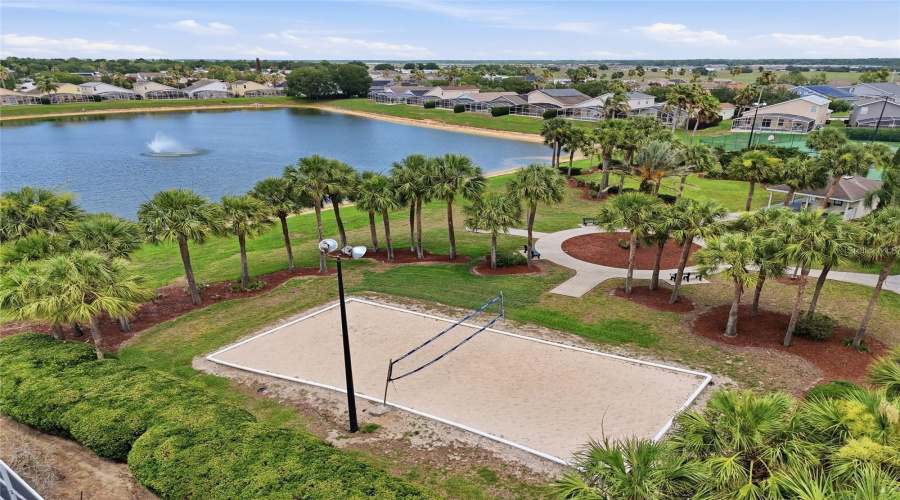 DAVENPORT, Florida 33837, 6 Bedrooms Bedrooms, ,4 BathroomsBathrooms,Residential,For Sale,BLOOMINGDALE,0,MFRO6428119