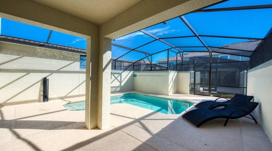 KISSIMMEE, Florida 34746, 4 Bedrooms Bedrooms, ,3 BathroomsBathrooms,Residential,For Sale,LOVE STOREY,0,MFRO6426441