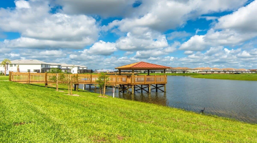 KISSIMMEE, Florida 34746, 4 Bedrooms Bedrooms, ,3 BathroomsBathrooms,Residential,For Sale,LOVE STOREY,0,MFRO6426441