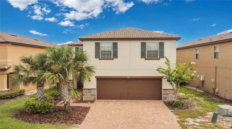 DAVENPORT, Florida 33837, 5 Bedrooms Bedrooms, ,4 BathroomsBathrooms,Residential,For Sale,MISTY OAK,0,MFRO6328372