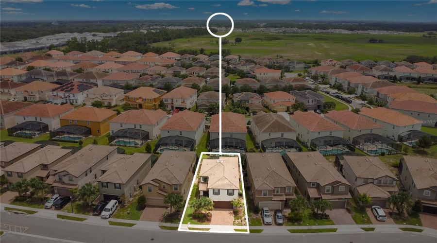 DAVENPORT, Florida 33837, 5 Bedrooms Bedrooms, ,4 BathroomsBathrooms,Residential,For Sale,MISTY OAK,0,MFRO6328372