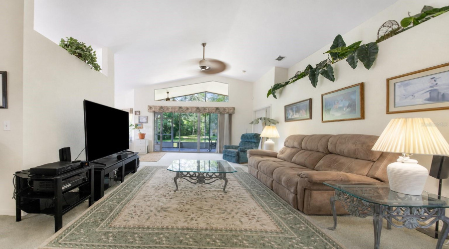 DAVENPORT, Florida 33837, 3 Bedrooms Bedrooms, ,2 BathroomsBathrooms,Residential,For Sale,MONACO,0,MFRP4939401