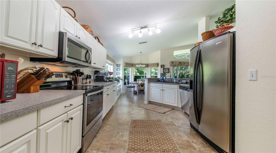 DAVENPORT, Florida 33837, 3 Bedrooms Bedrooms, ,2 BathroomsBathrooms,Residential,For Sale,MONACO,0,MFRP4939401