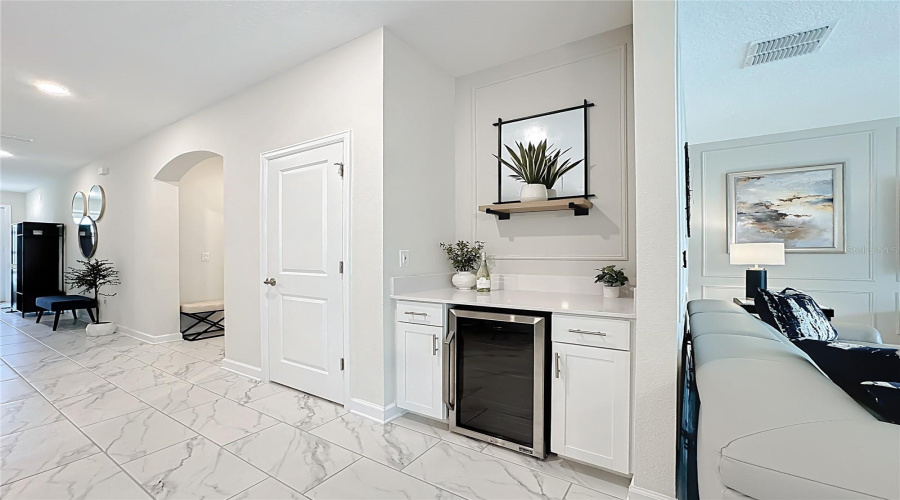 DAVENPORT, Florida 33896, 6 Bedrooms Bedrooms, ,5 BathroomsBathrooms,Residential,For Sale,DROP SHOT,0,MFRO6351796