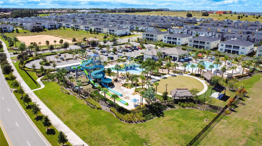 DAVENPORT, Florida 33896, 6 Bedrooms Bedrooms, ,5 BathroomsBathrooms,Residential,For Sale,DROP SHOT,0,MFRO6351796
