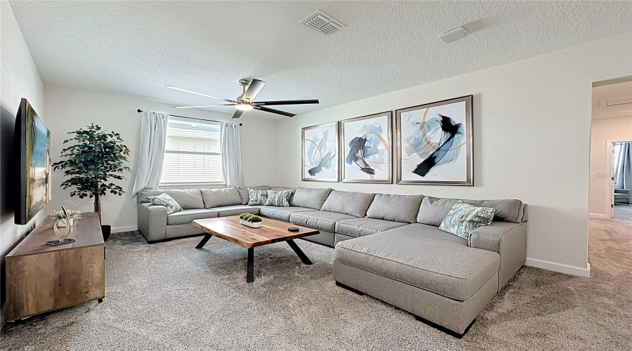 DAVENPORT, Florida 33896, 6 Bedrooms Bedrooms, ,5 BathroomsBathrooms,Residential,For Sale,DROP SHOT,0,MFRO6351796