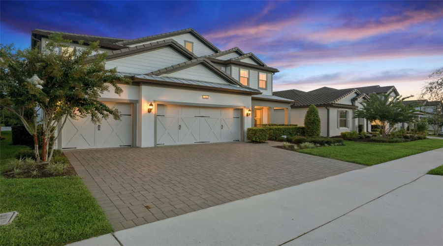 ORLANDO, Florida 32836, 7 Bedrooms Bedrooms, ,5 BathroomsBathrooms,Residential,For Sale,WANDERING,0,MFRO6428375