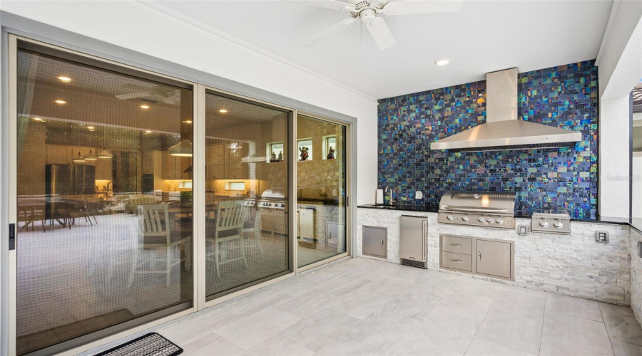 ORLANDO, Florida 32836, 7 Bedrooms Bedrooms, ,5 BathroomsBathrooms,Residential,For Sale,WANDERING,0,MFRO6428375