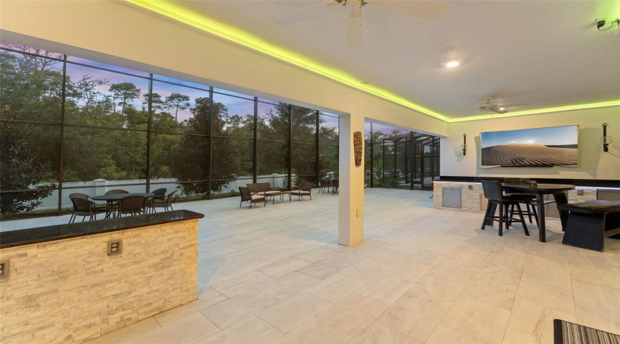 ORLANDO, Florida 32836, 7 Bedrooms Bedrooms, ,5 BathroomsBathrooms,Residential,For Sale,WANDERING,0,MFRO6428375