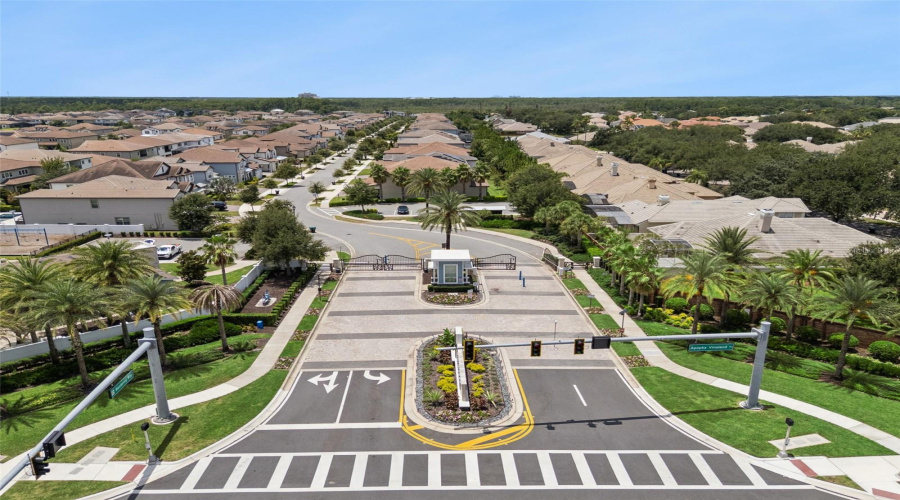 ORLANDO, Florida 32836, 7 Bedrooms Bedrooms, ,5 BathroomsBathrooms,Residential,For Sale,WANDERING,0,MFRO6428375