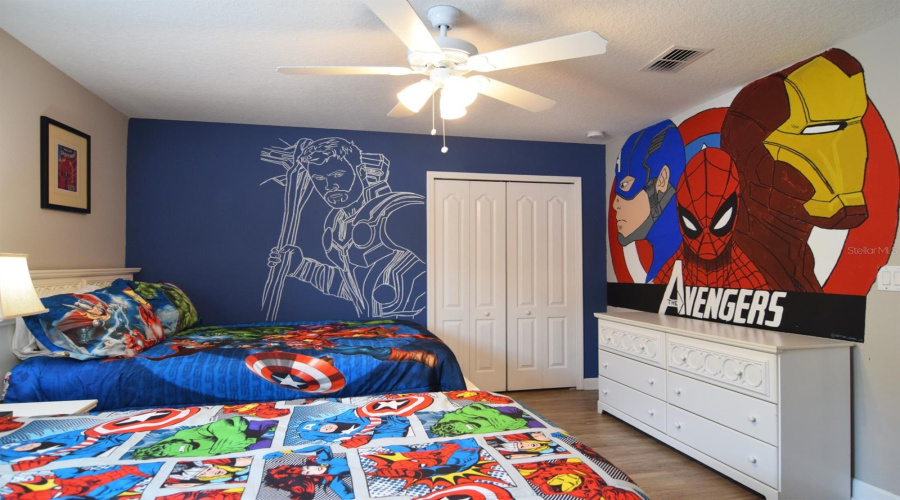 Bedroom 6 with Jack & Jill bathroom