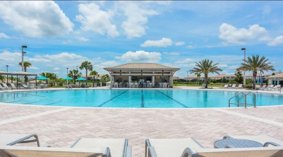 Oasis clubhouse pool