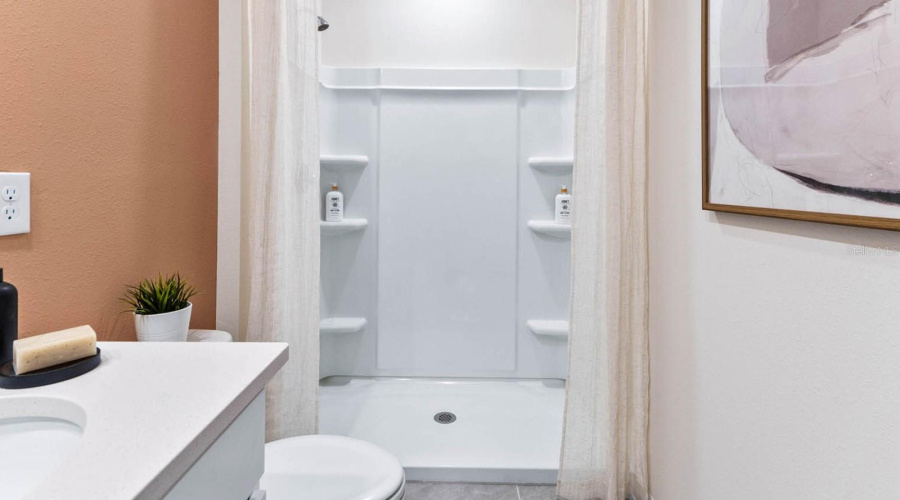 DAVENPORT, Florida 33837, 3 Bedrooms Bedrooms, ,2 BathroomsBathrooms,Residential,For Sale,SWAN SWIM,0,MFRO6428387