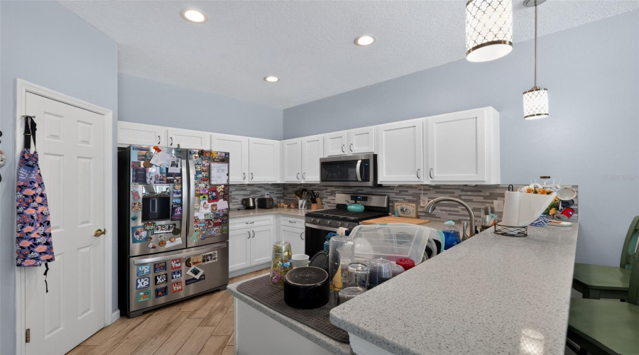 DAVENPORT, Florida 33897, 5 Bedrooms Bedrooms, ,4 BathroomsBathrooms,Residential,For Sale,CALABAY PARC,0,MFRO6428495
