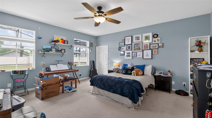 DAVENPORT, Florida 33897, 5 Bedrooms Bedrooms, ,4 BathroomsBathrooms,Residential,For Sale,CALABAY PARC,0,MFRO6428495