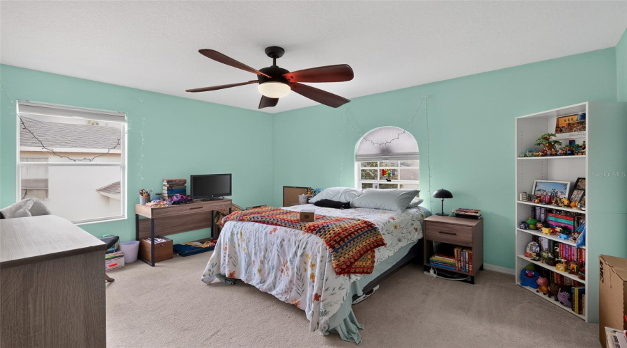 DAVENPORT, Florida 33897, 5 Bedrooms Bedrooms, ,4 BathroomsBathrooms,Residential,For Sale,CALABAY PARC,0,MFRO6428495