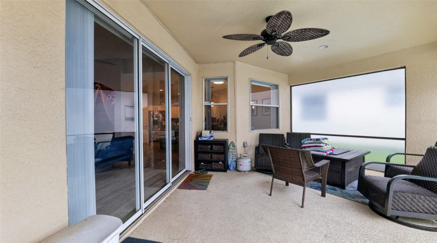 DAVENPORT, Florida 33897, 5 Bedrooms Bedrooms, ,4 BathroomsBathrooms,Residential,For Sale,CALABAY PARC,0,MFRO6428495
