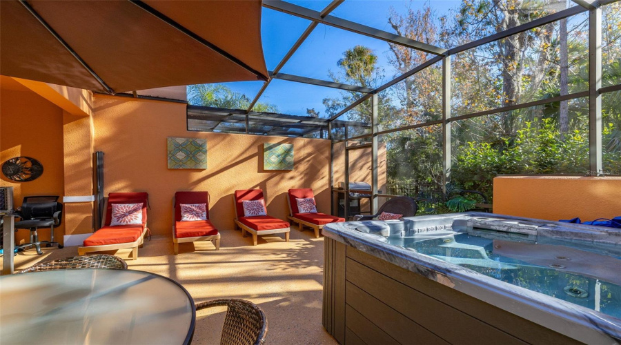 Screened Patio