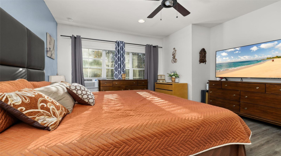 2nd Master Suite