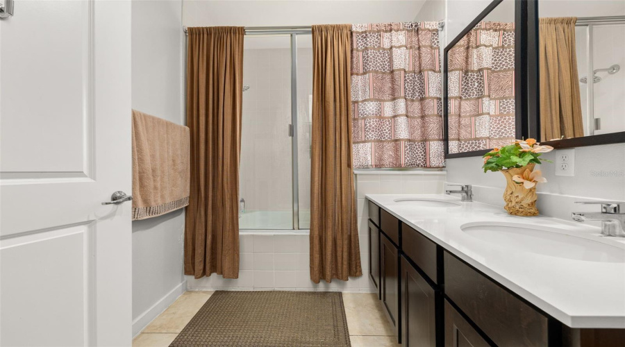 2nd Bathroom