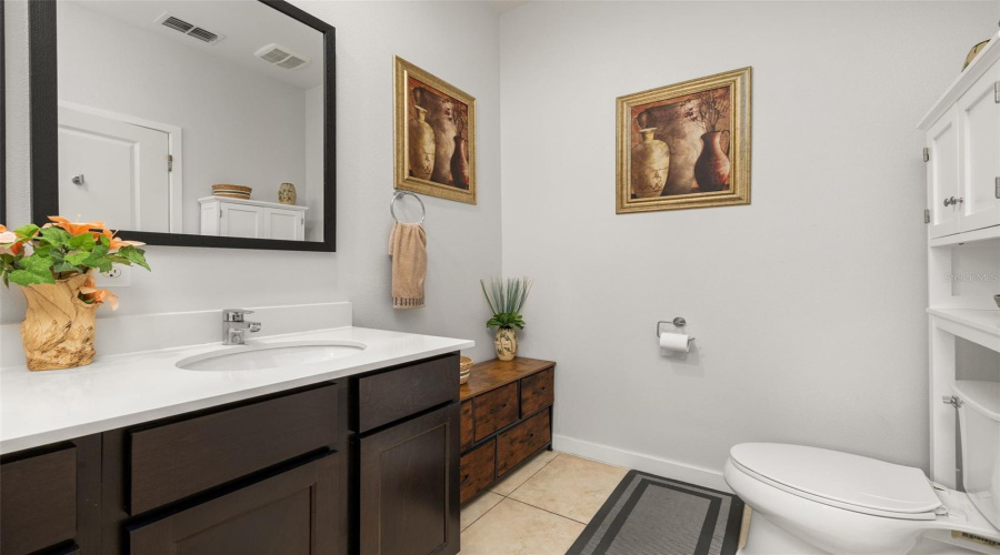 2nd Bathroom